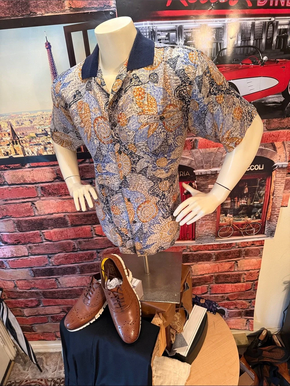SUMMA Silk Shirt in Navy and Gold Paisley Print